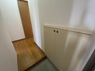 【玄関】 | メゾンドレンメD