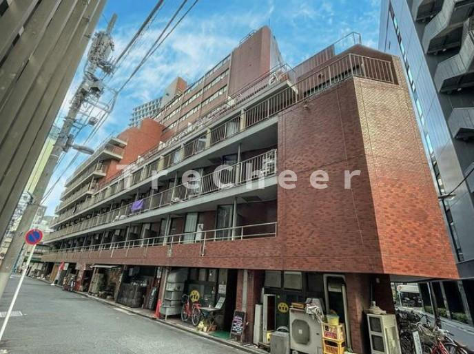 インペリアルお茶の水の外観