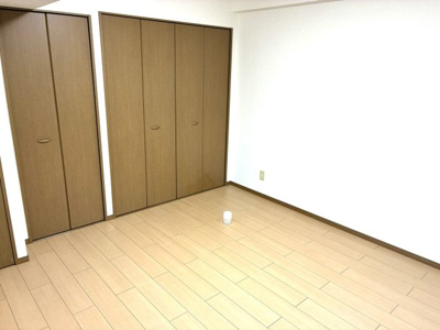 【寝室】 | ワイズフラット