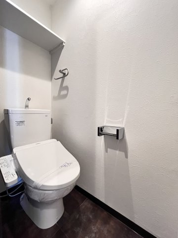 大阪市都島区都島北通２丁目の賃貸マンションのトイレ