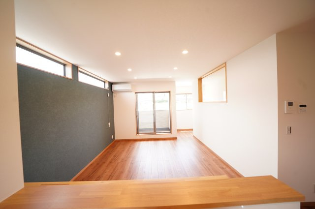 【居間・リビング】 | ROOTS渋川石原