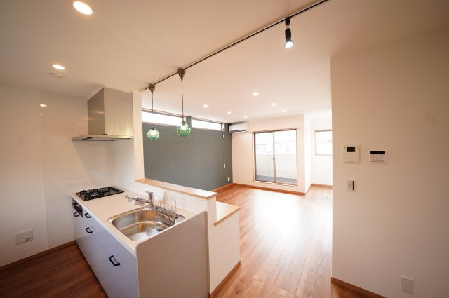 【居間・リビング】 | ROOTS渋川石原