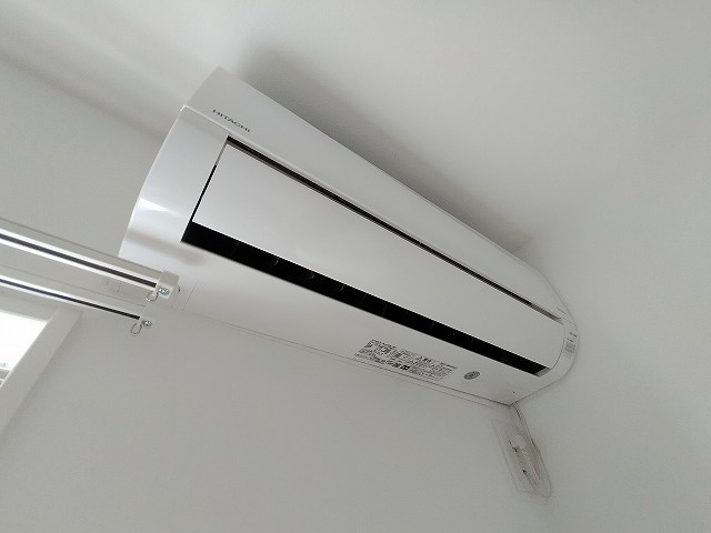 神戸市須磨区行幸町３丁目のアパートの設備|エアコン
