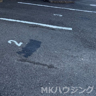 【駐車場】 | 車をお持ちの方に嬉しい駐車場付きの物件です