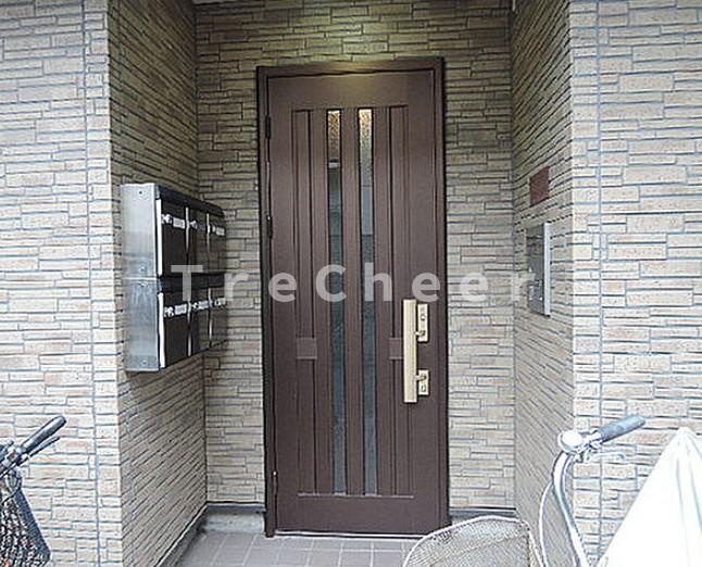 フローラ文京のエントランス