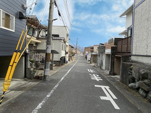 大宮西総門口町中古戸建の前面道路含む現地写真