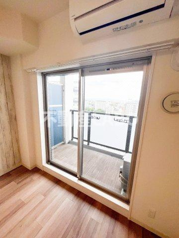 プレサンス難波フィールドのバルコニー