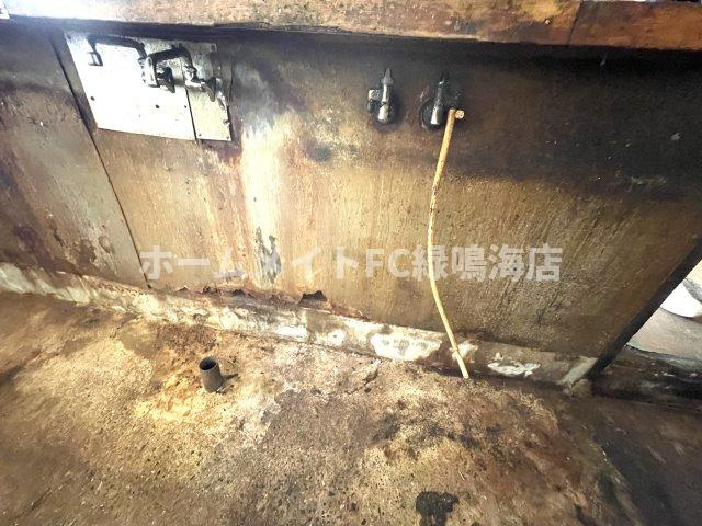 野並２店舗の駐車場