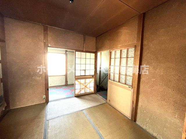 野並２店舗のロビー