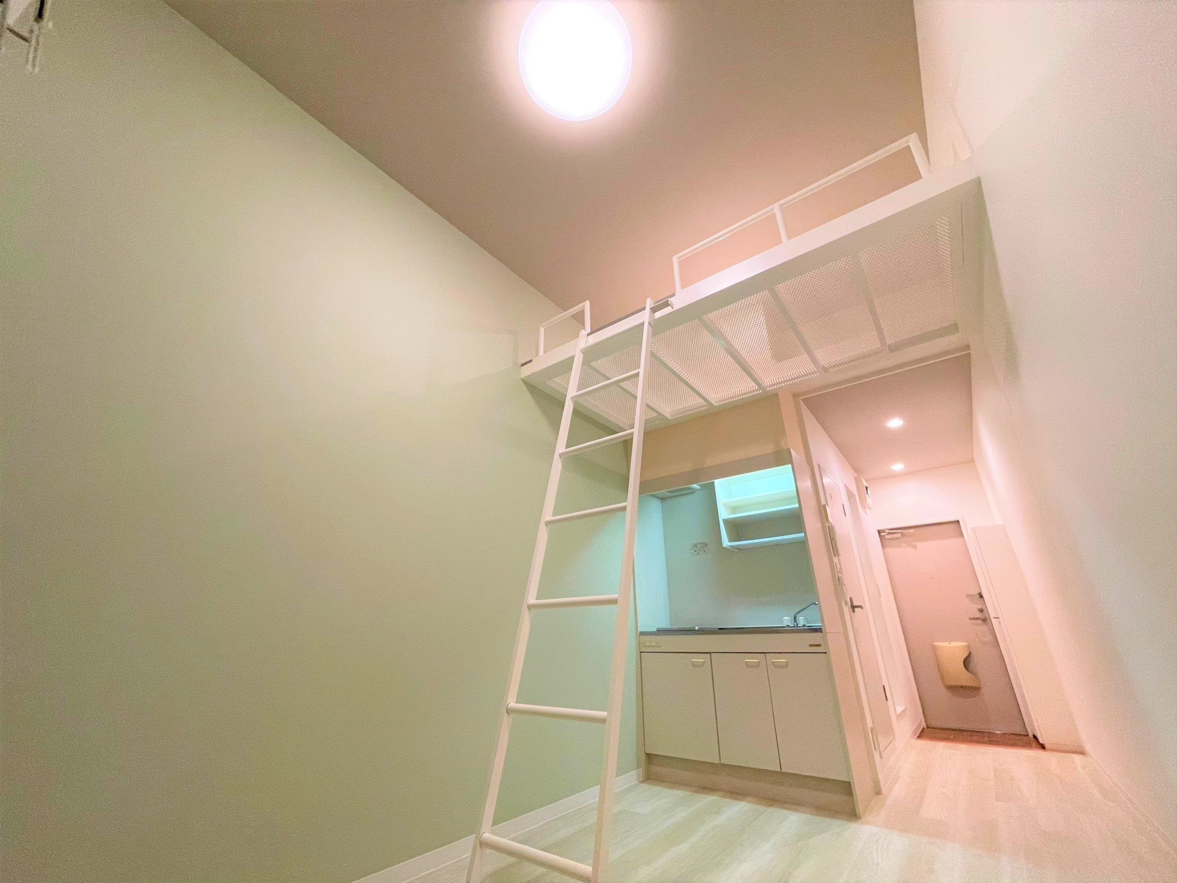 アビタシオン桜丘の洋室