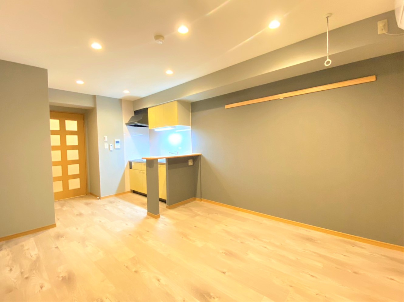 アーバンヒルズの洋室