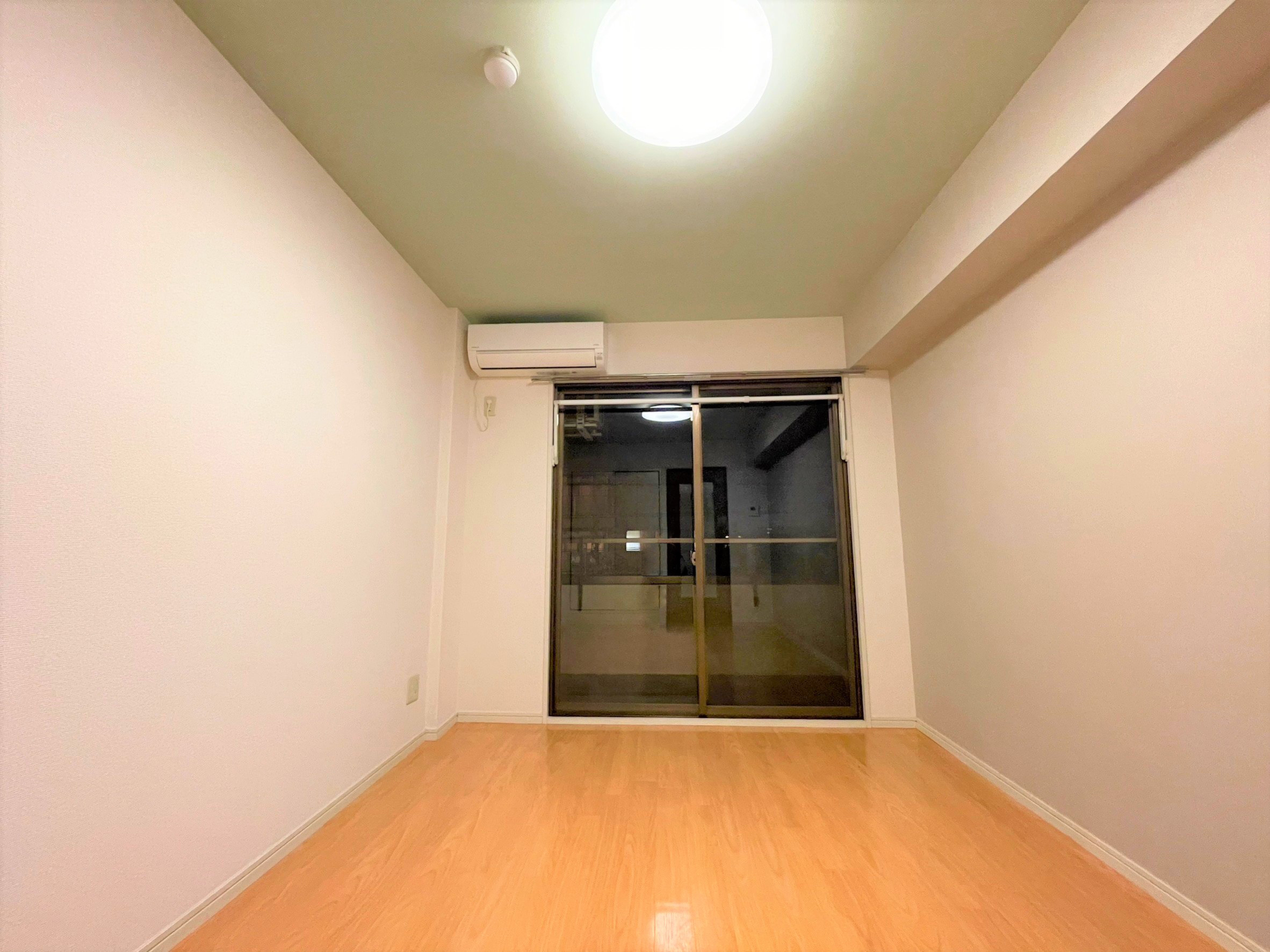 サンシティしいの木の洋室