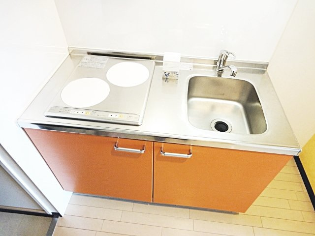 ビガーポリス　１３３　宝塚のキッチン|きれいなキッチンです