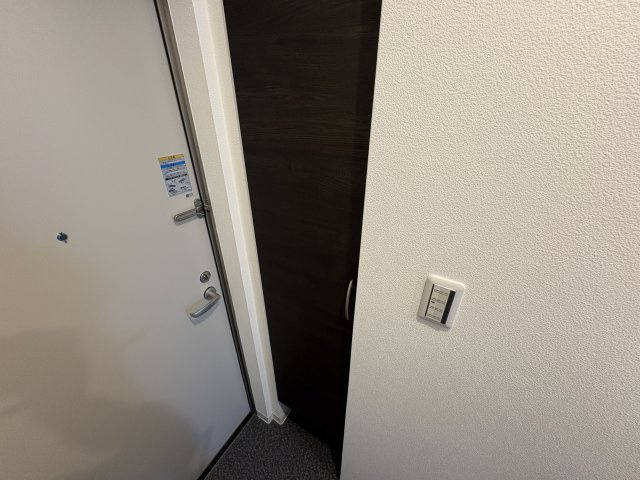 ジーメゾン泉が丘アクアの玄関
