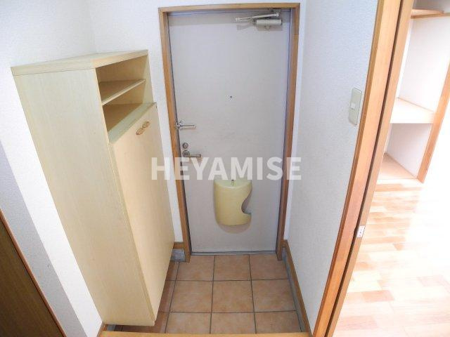 ツルタハイツBの玄関|※室内画像は別号室のもの