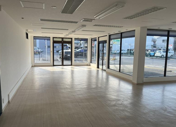 野洲市北野１丁目の店舗事務所の内装