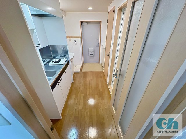ファミーユ 202号室のキッチン
