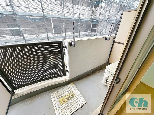 ファミーユ 202号室のバルコニー