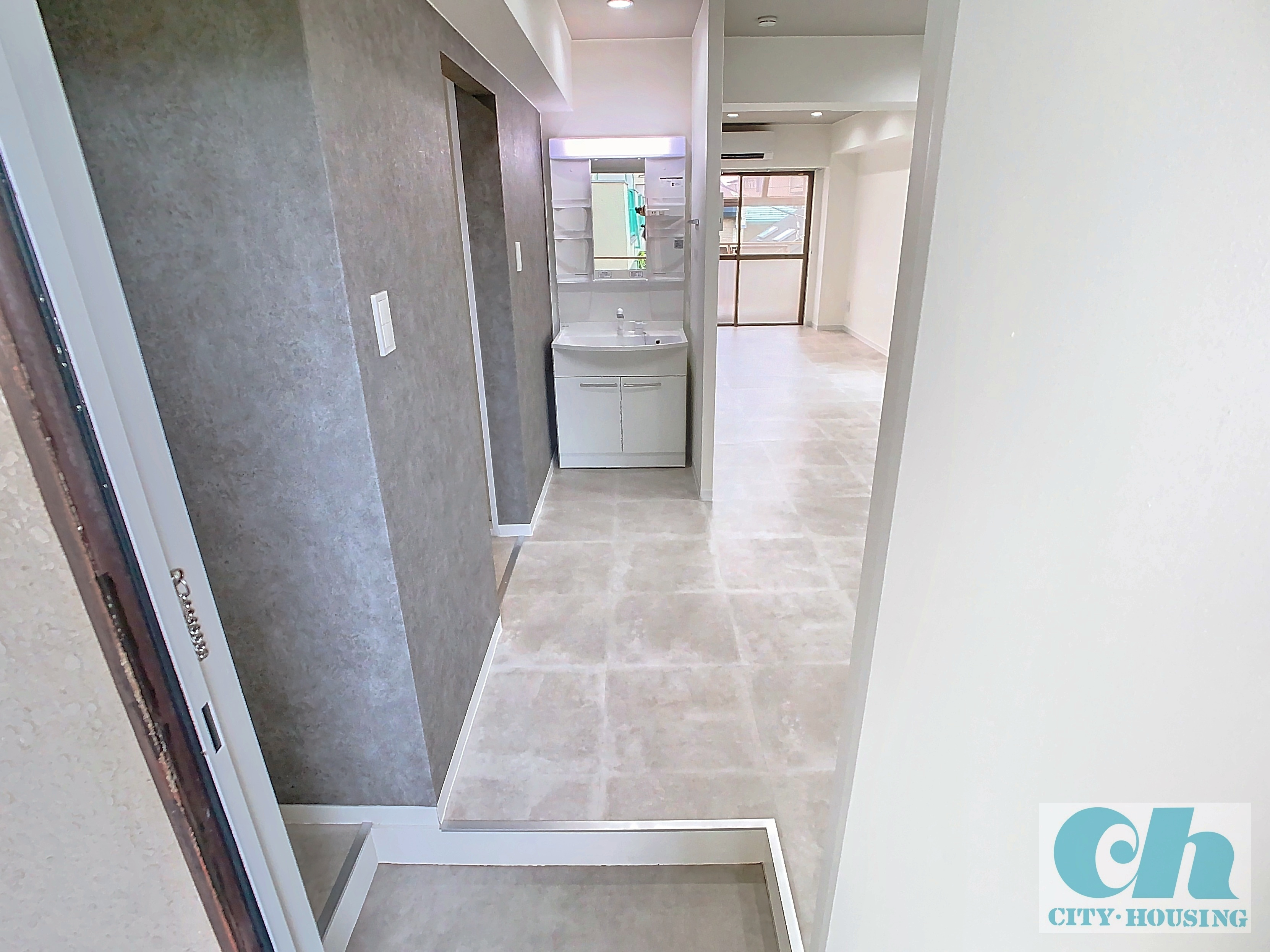 ベルハイツ 303号室