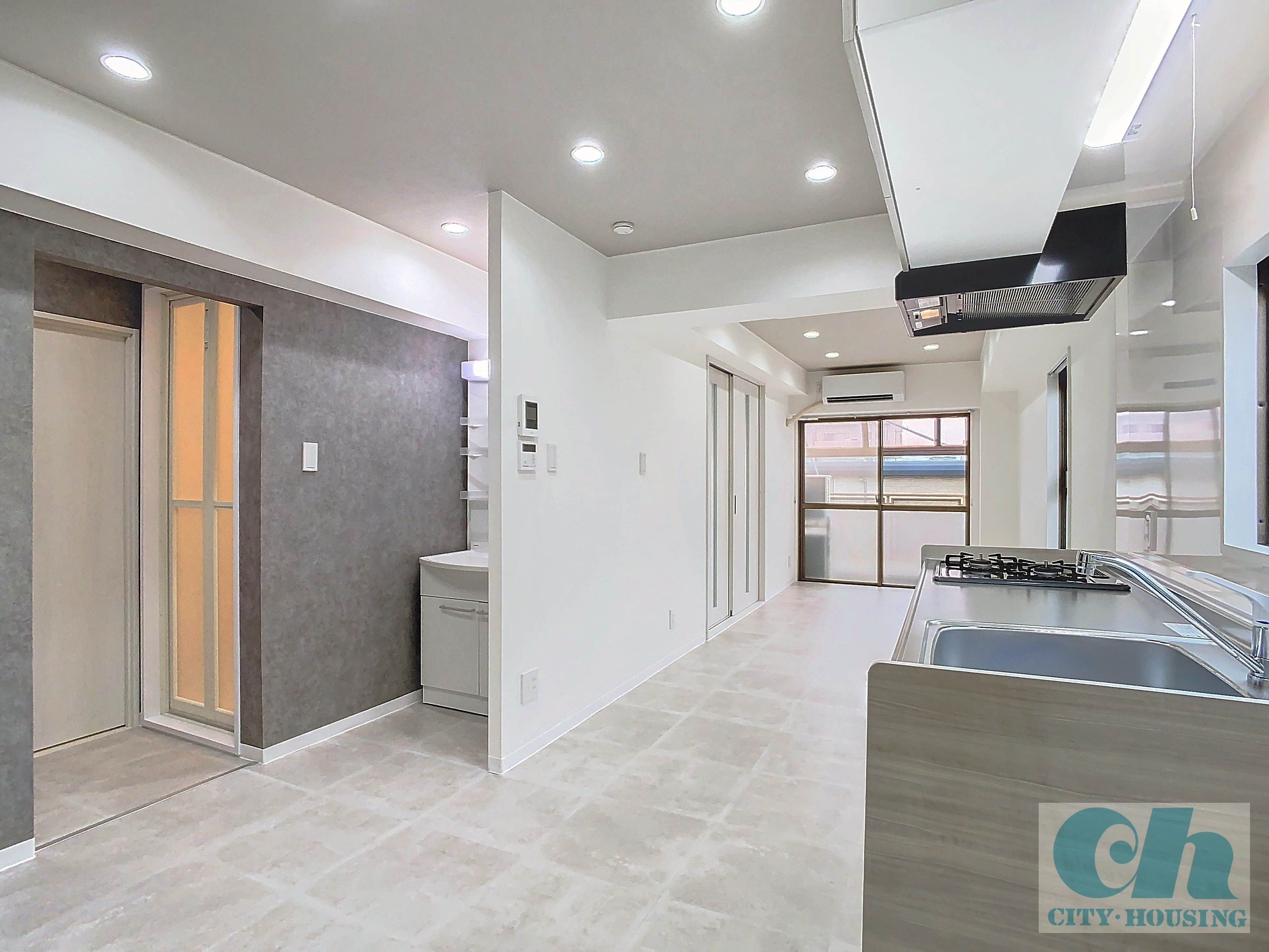 ベルハイツ 303号室