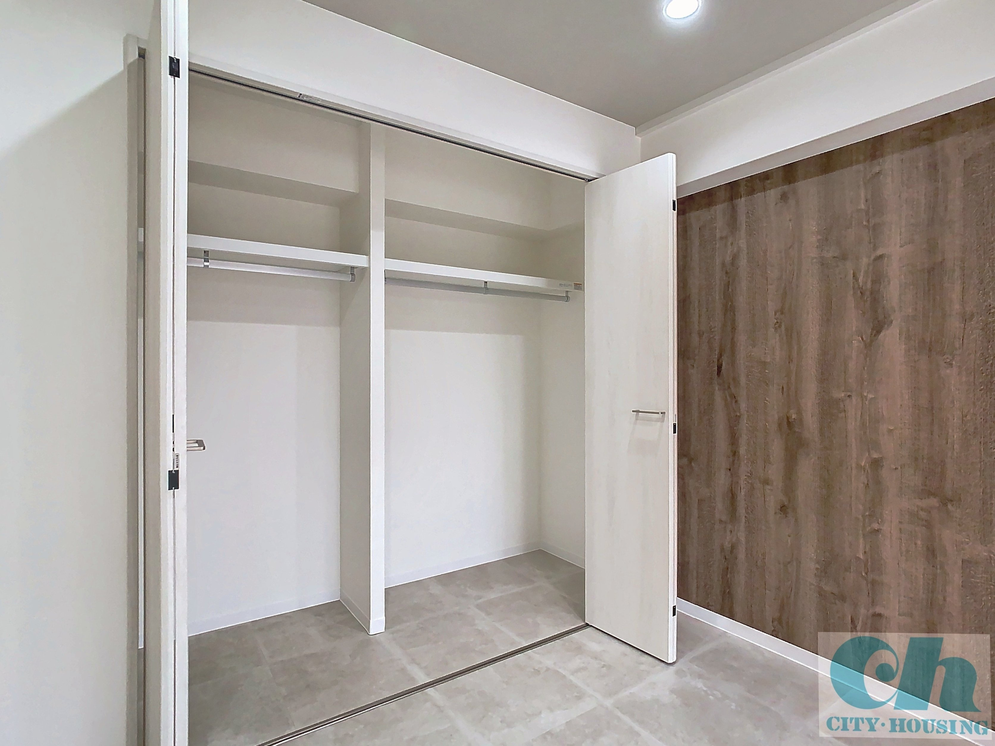 ベルハイツ 303号室