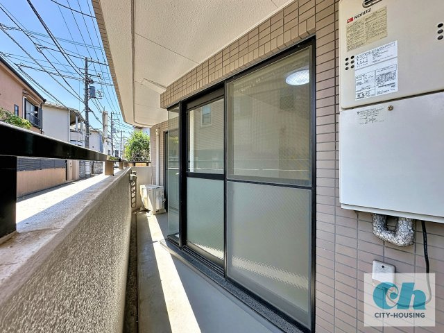 メゾン大森 105号室のバルコニー