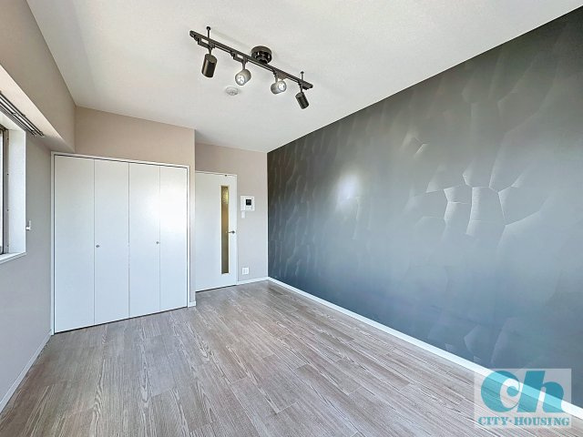 クレアール多摩川 401号室の居間・リビング