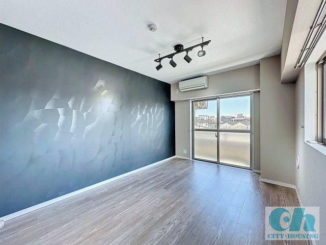 クレアール多摩川 401号室の居間・リビング