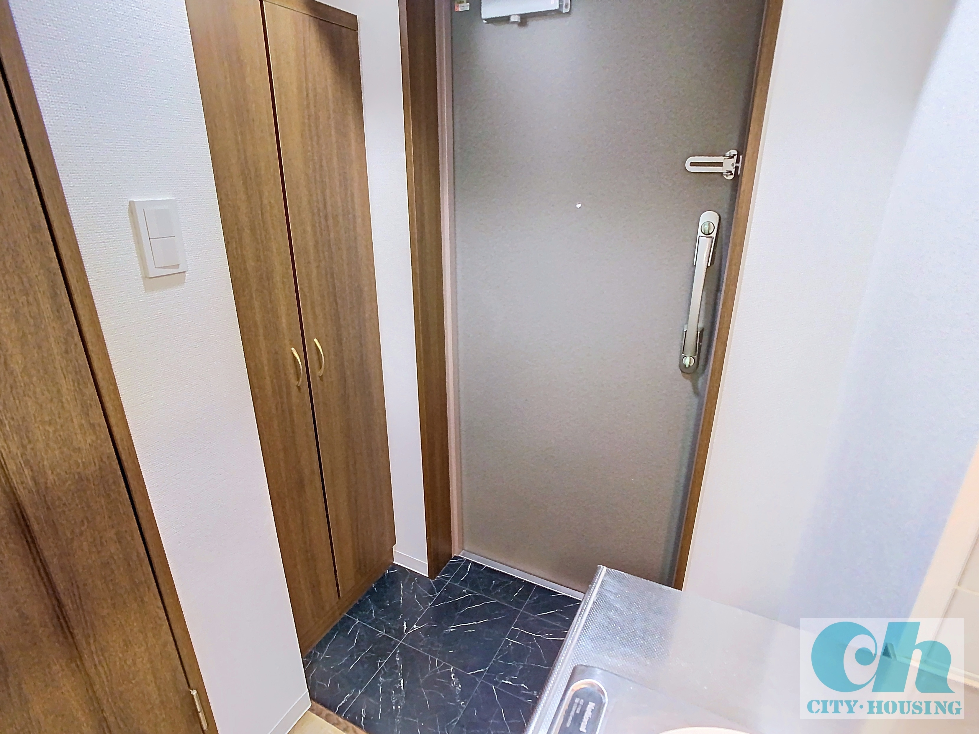 K2ヴィラ 512号室