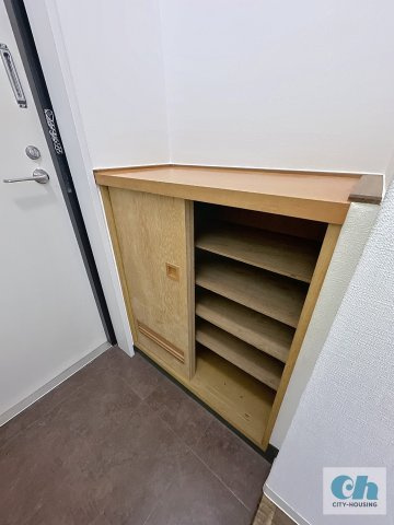アベニュー瑞穂 101号室の収納