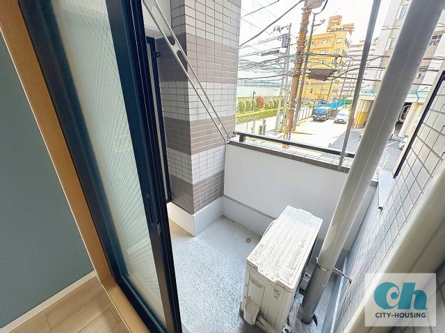 シャルクレール・雪田 202号室の居間・リビング