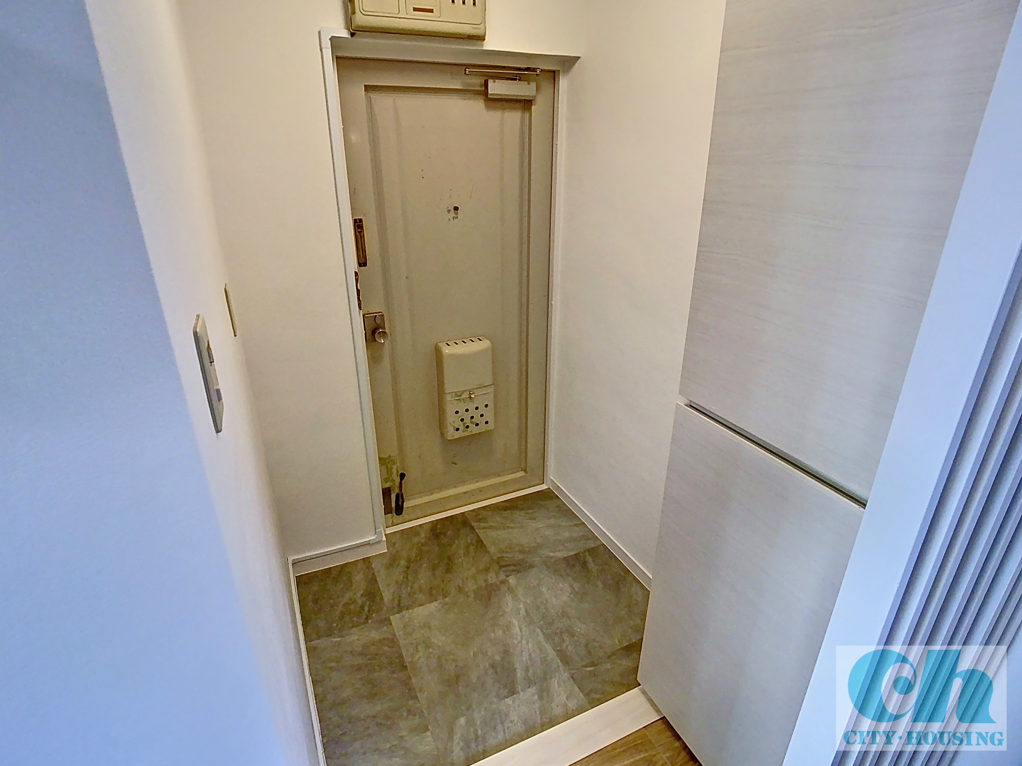 コンドミニアム大森 805号室