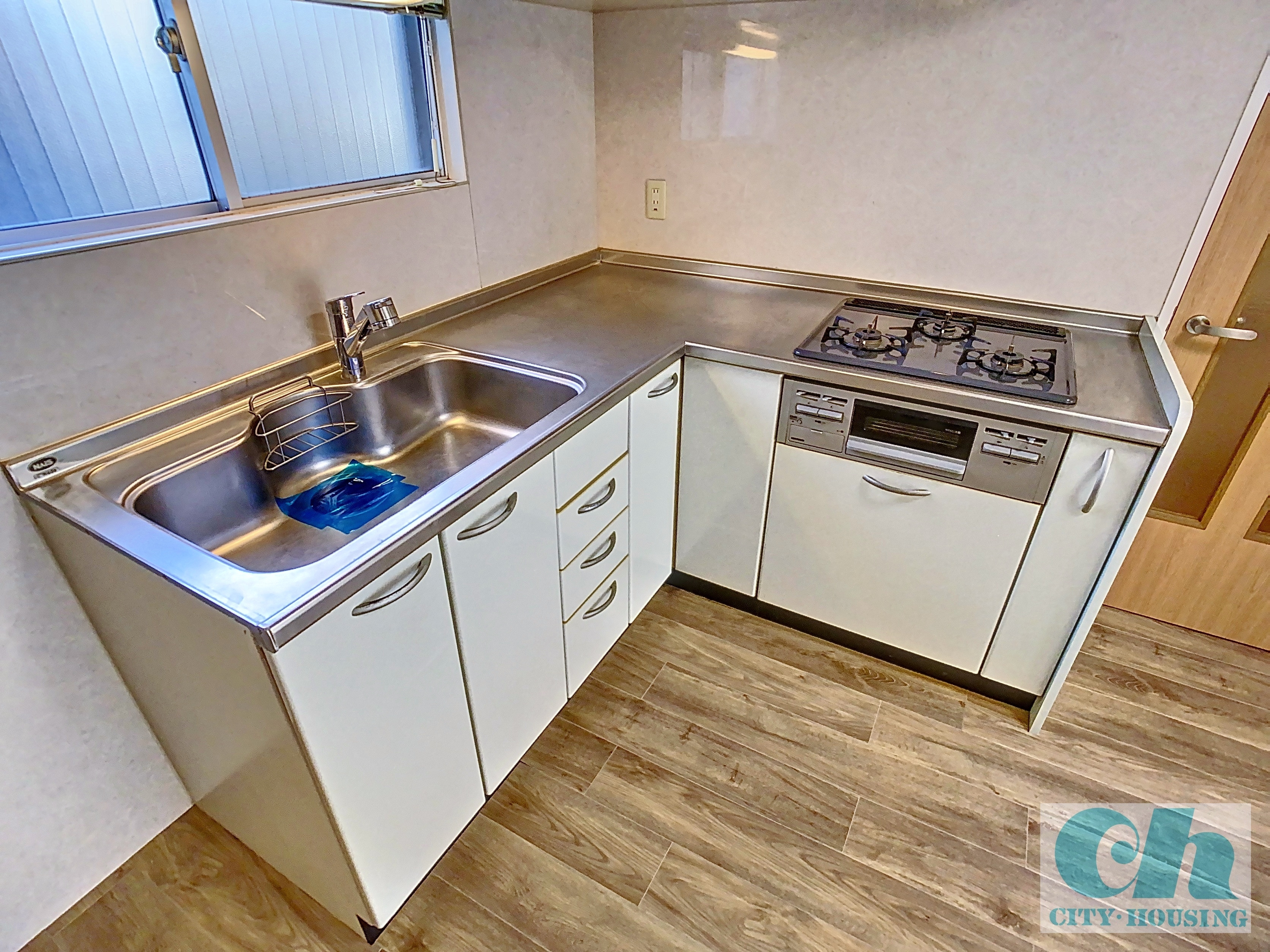 コンドミニアム大森 805号室