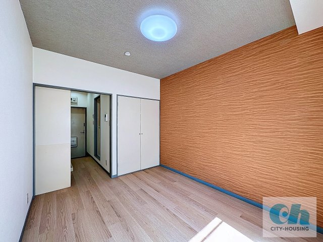 トノピエール萩中 102号室の居間・リビング