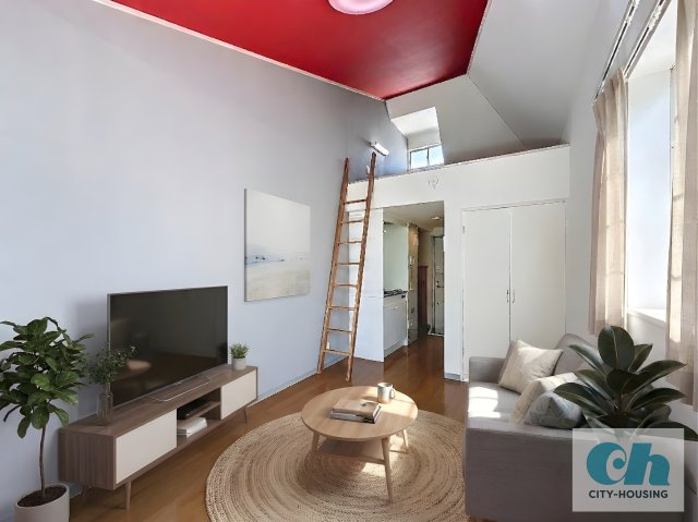 メゾン三軒茶屋 205号室の居間・リビング