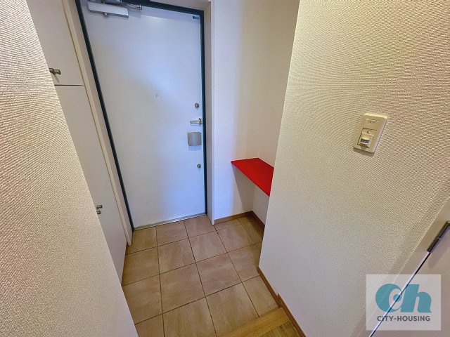 ボーブリアンあさひ 408号室の居間・リビング