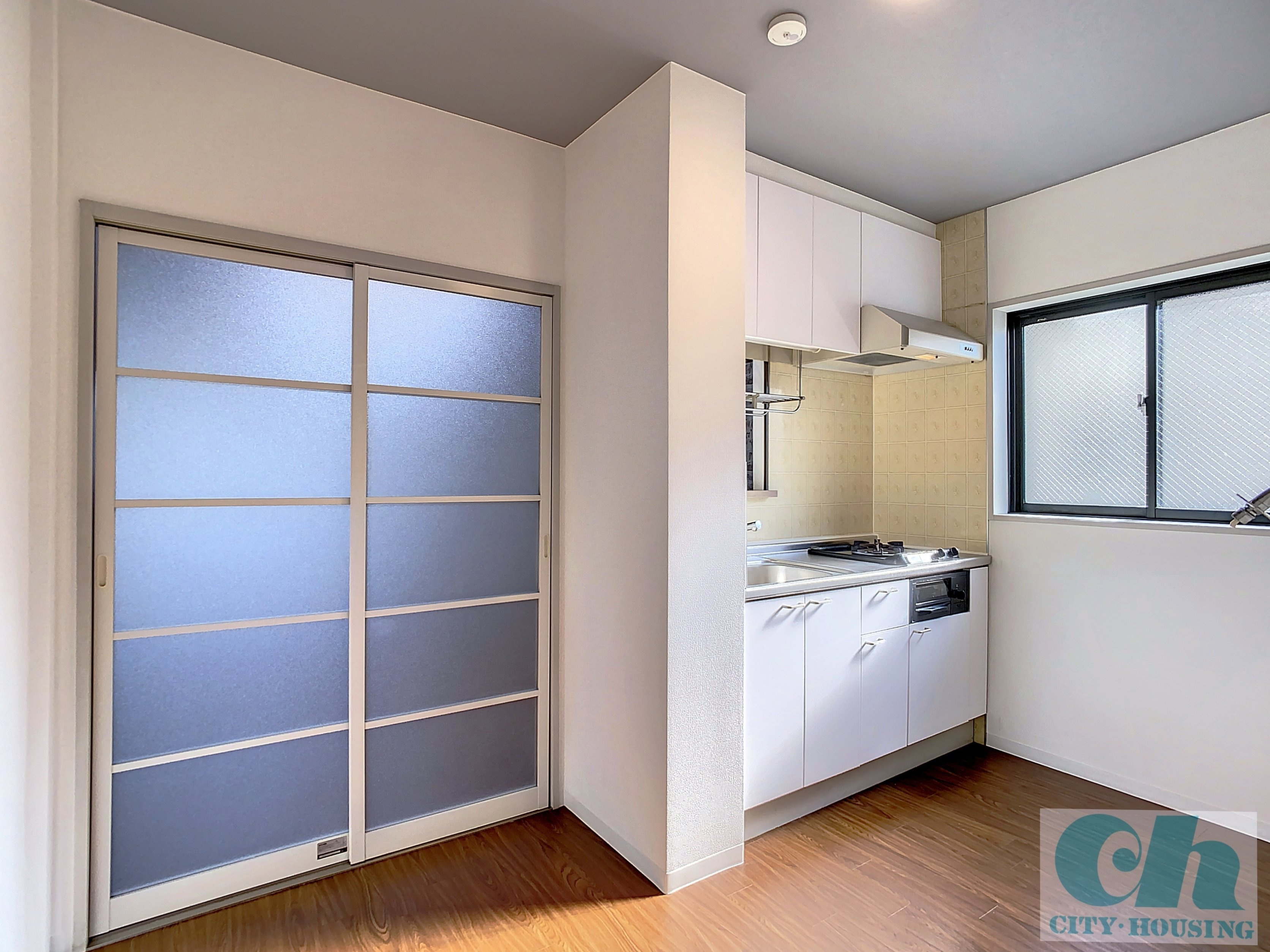 アーバンコート新蒲田 201号室のキッチン