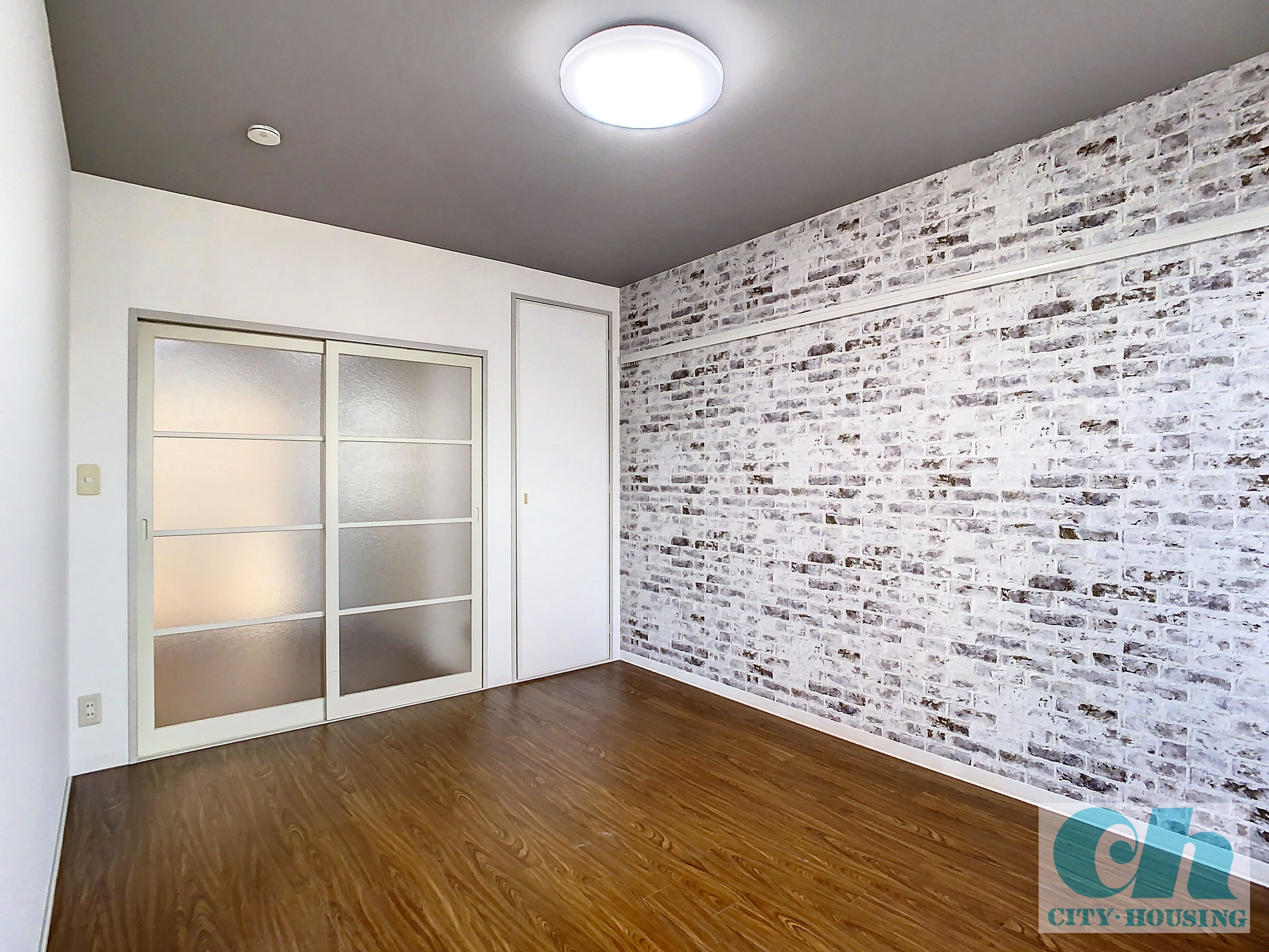 アーバンコート新蒲田 201号室の洋室