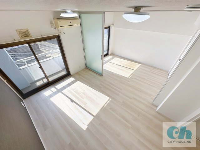 リッツ山王テラス 201号室の居間・リビング