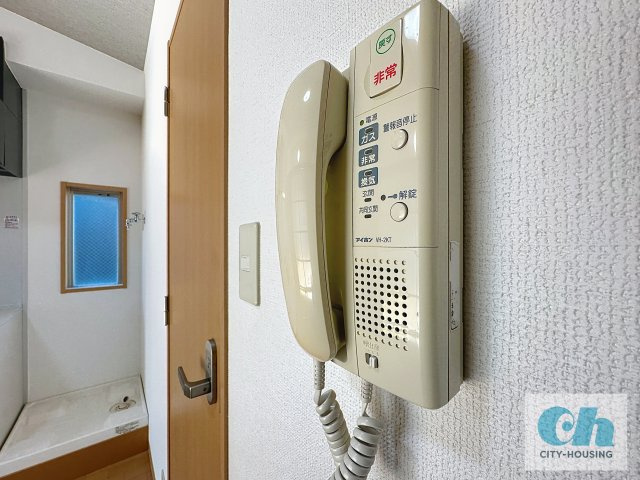 R’ s court 306号室のトイレ