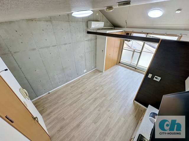 R’ s court 306号室の居間・リビング