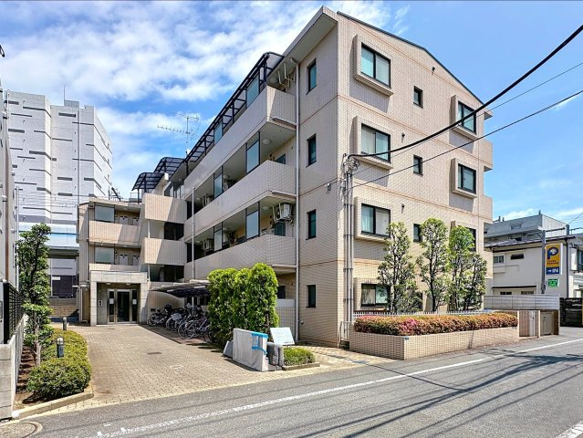 センチュリーフォレスト 402号室の外観