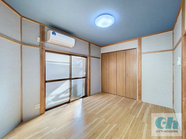 サンハイム 101号室の居間・リビング