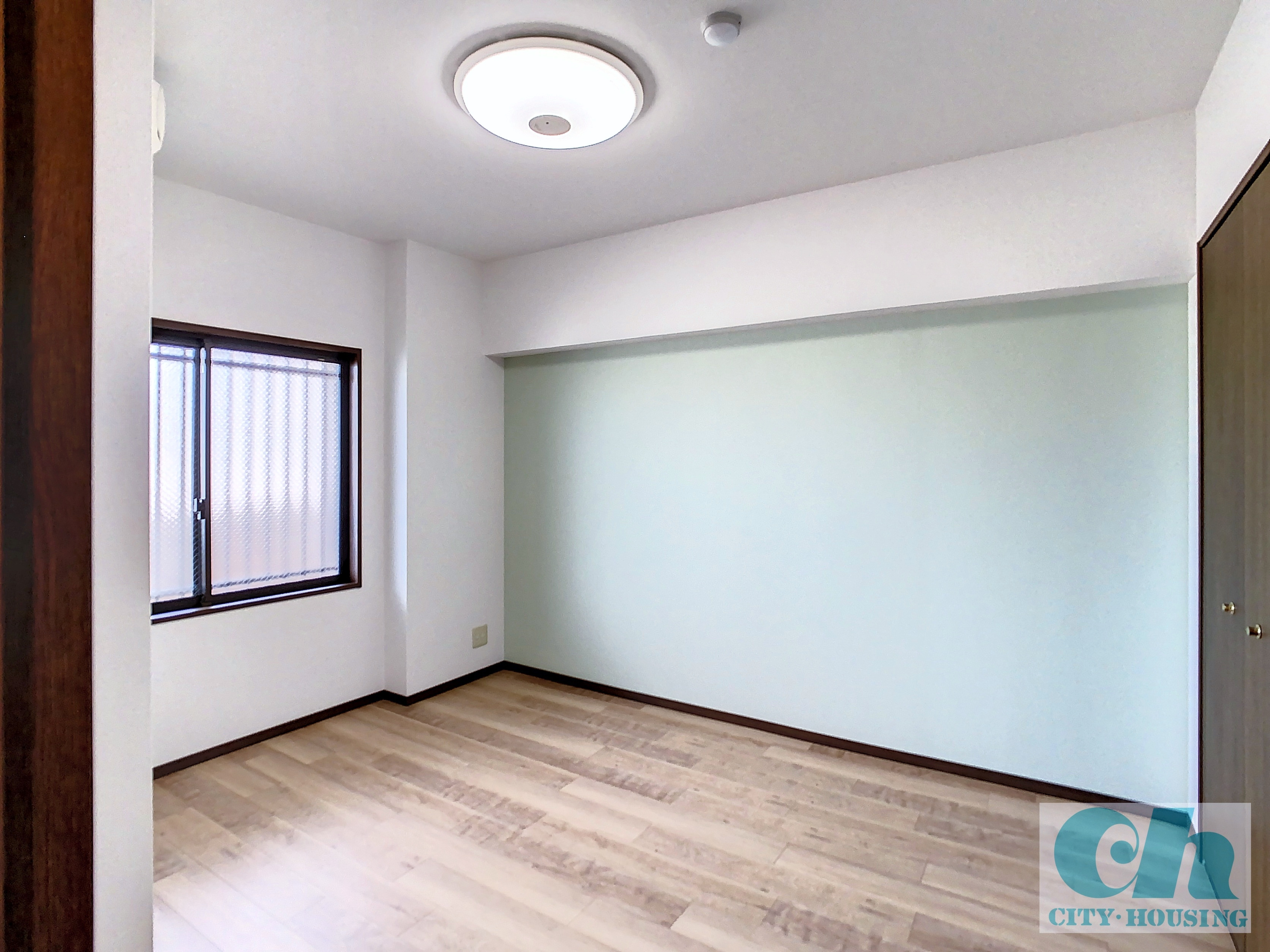 ライフヒルズ小机 505号室