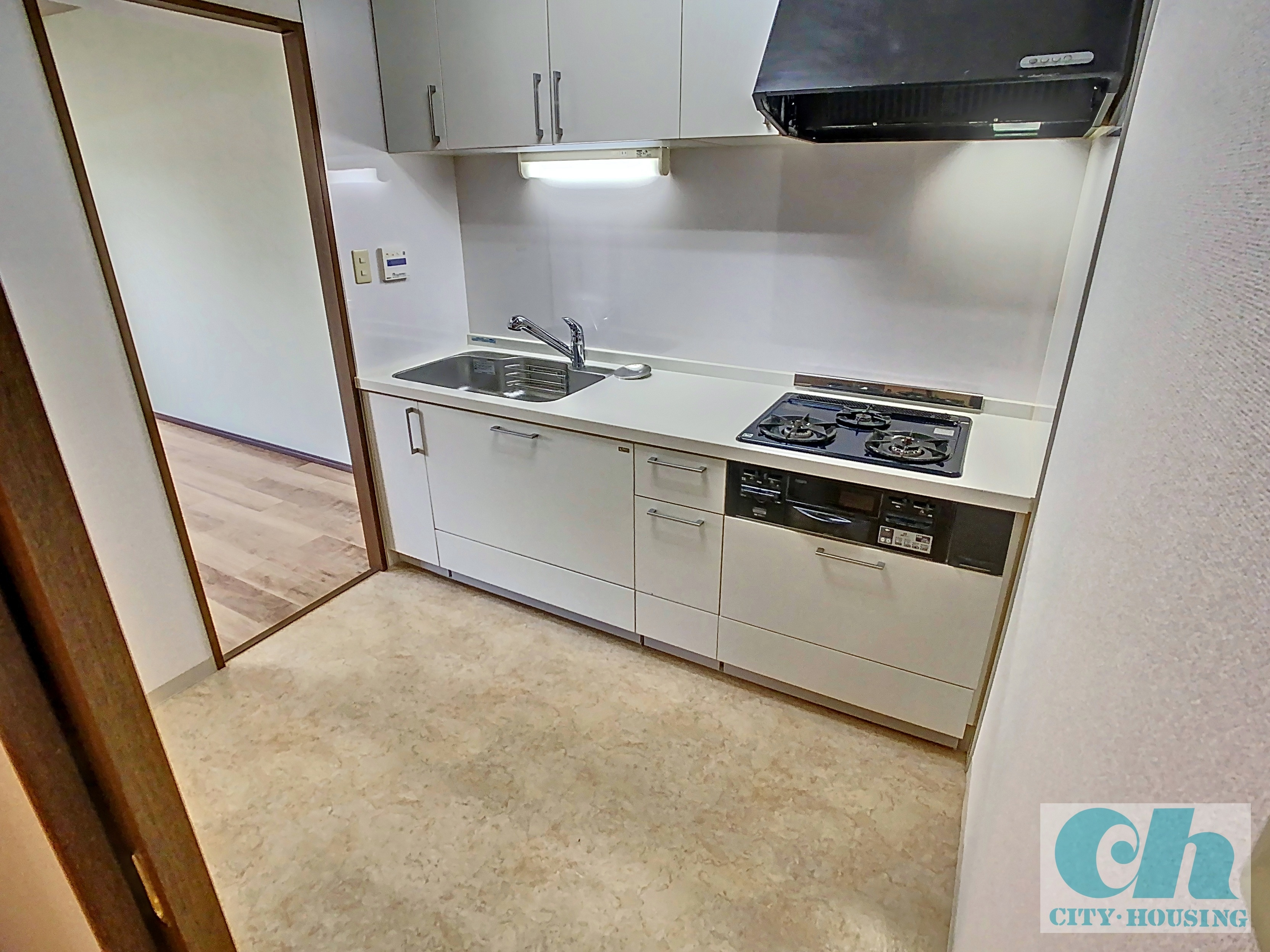 ライフヒルズ小机 505号室