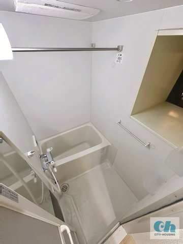 リッツ山王テラス 302号室の浴室