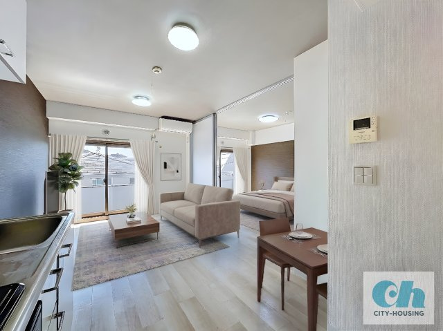 リッツ山王テラス 302号室の居間・リビング