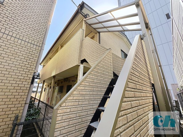 コンフォート山王 201号室の外観