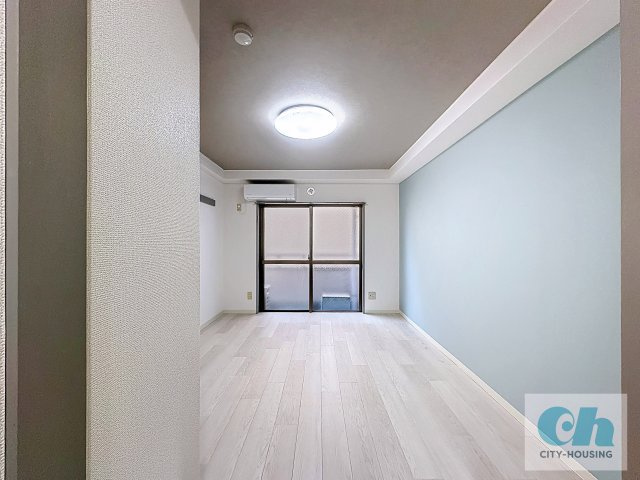 丸井ビルディング 205号室の居間・リビング