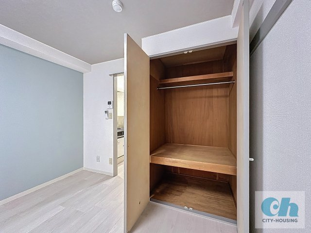 丸井ビルディング 205号室の収納